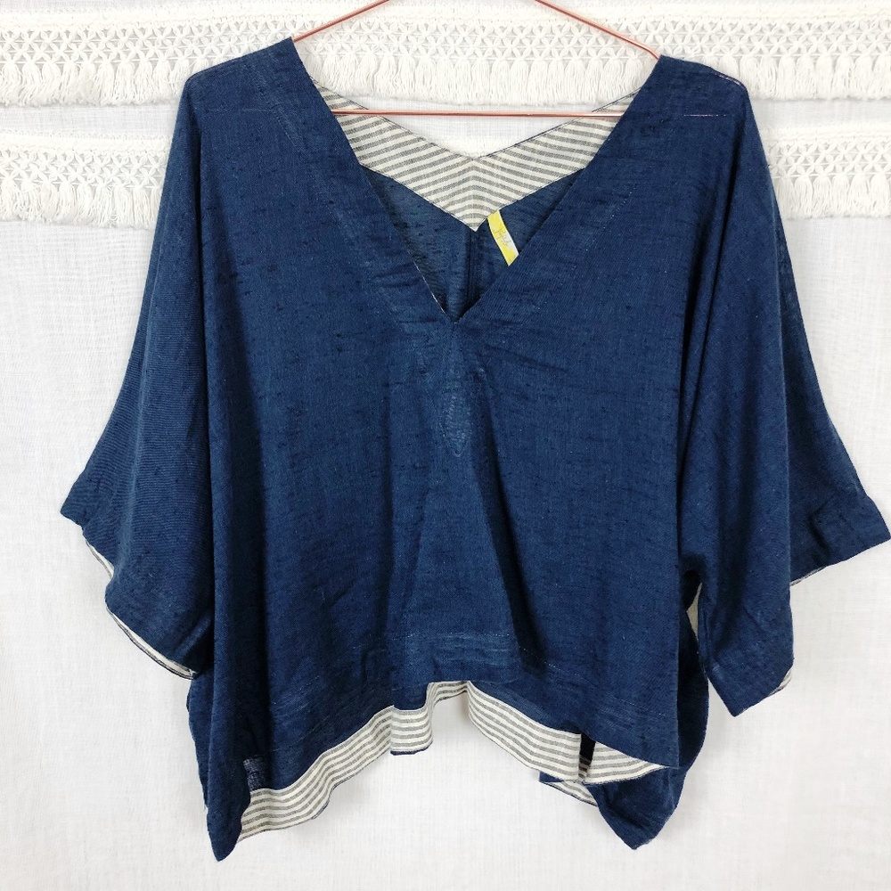 Free People | Blue Boxy V-Neck Short Sleeve Top L